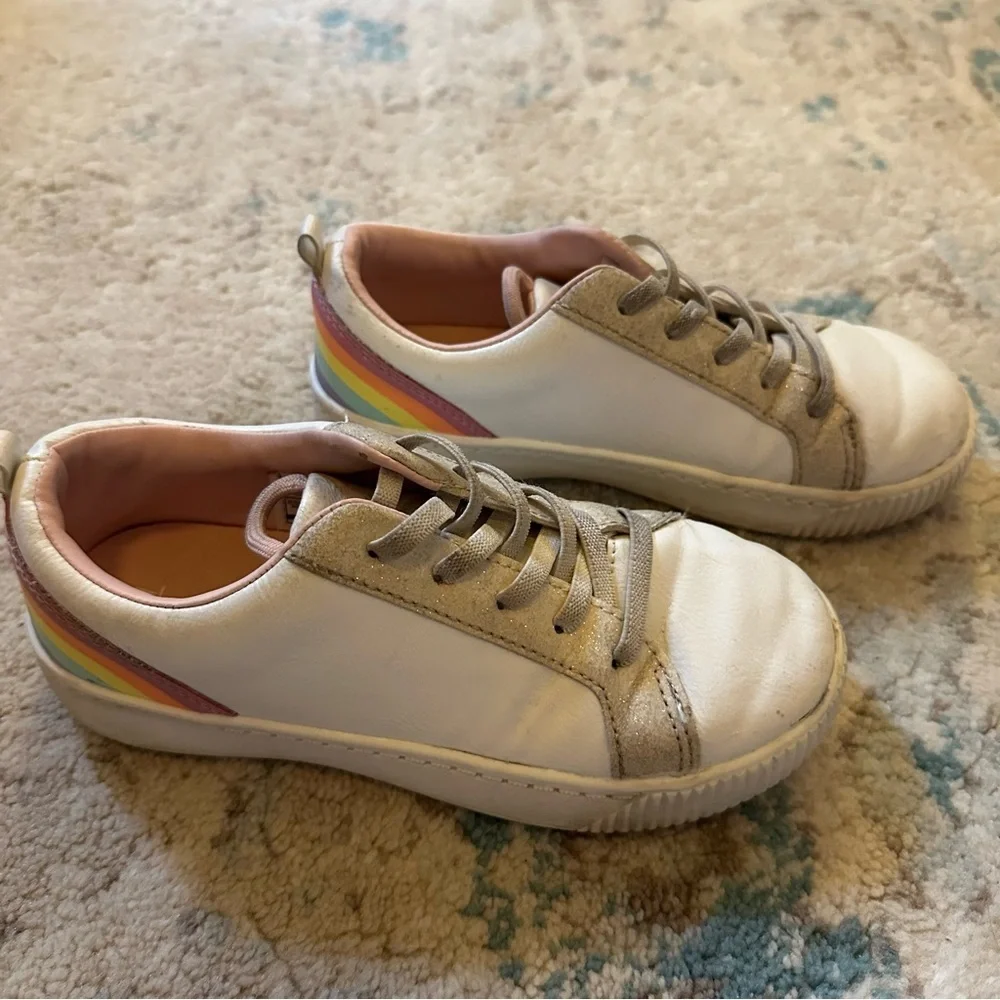 🌟3/$20🌟 Carters sneakers